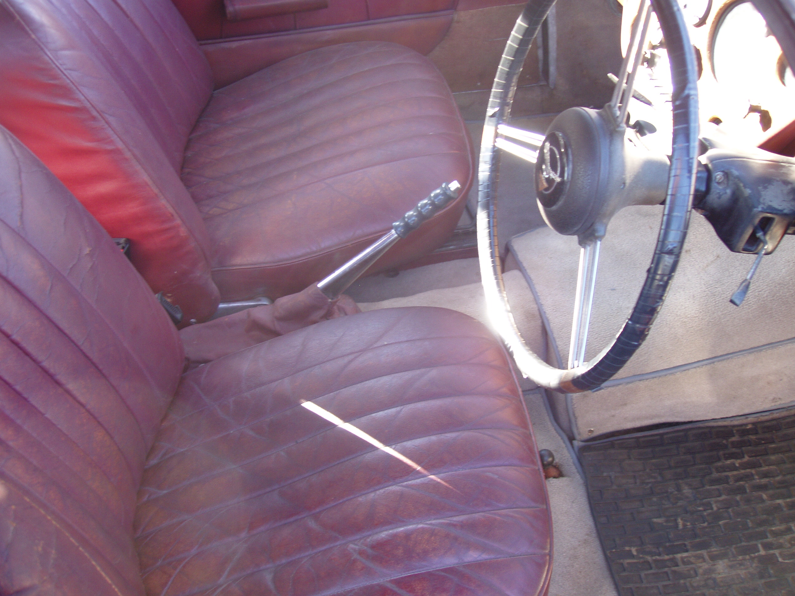 Alvis TE21 Saloon Automatic - Image 16