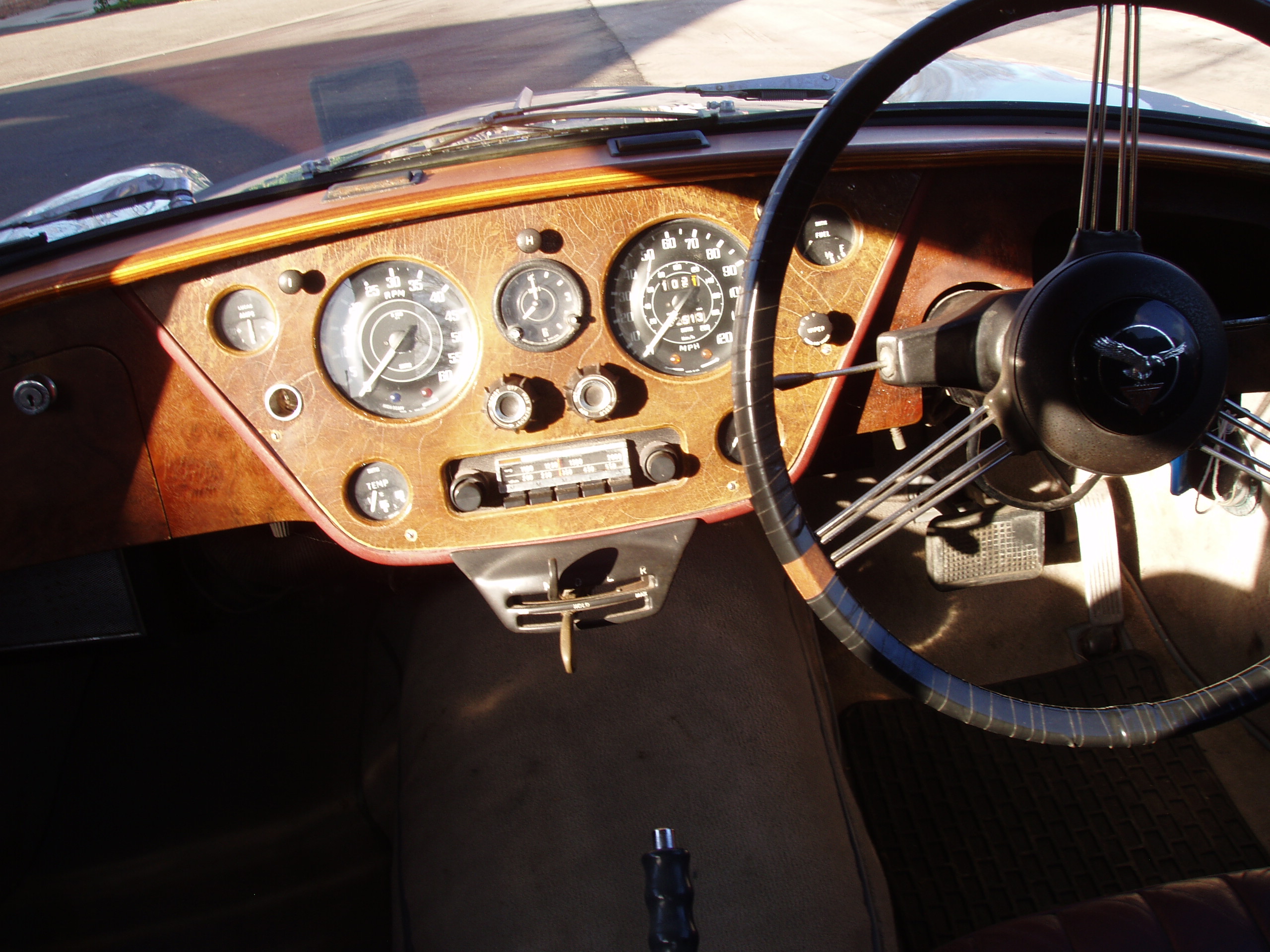 Alvis TE21 Saloon Automatic - Image 17