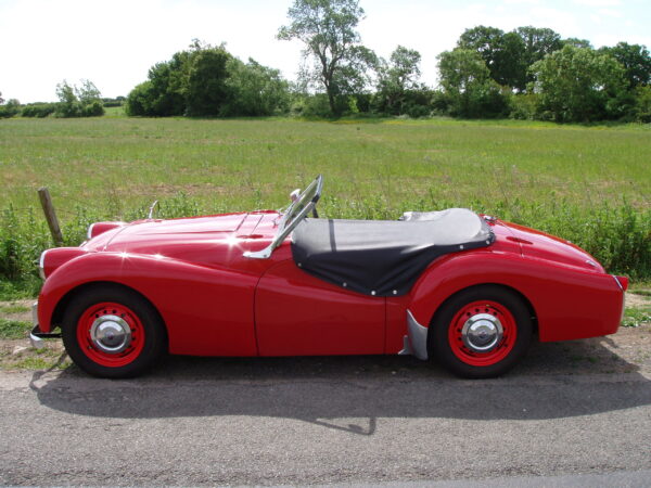 Triumph TR2 2-seat Sports - Image 3