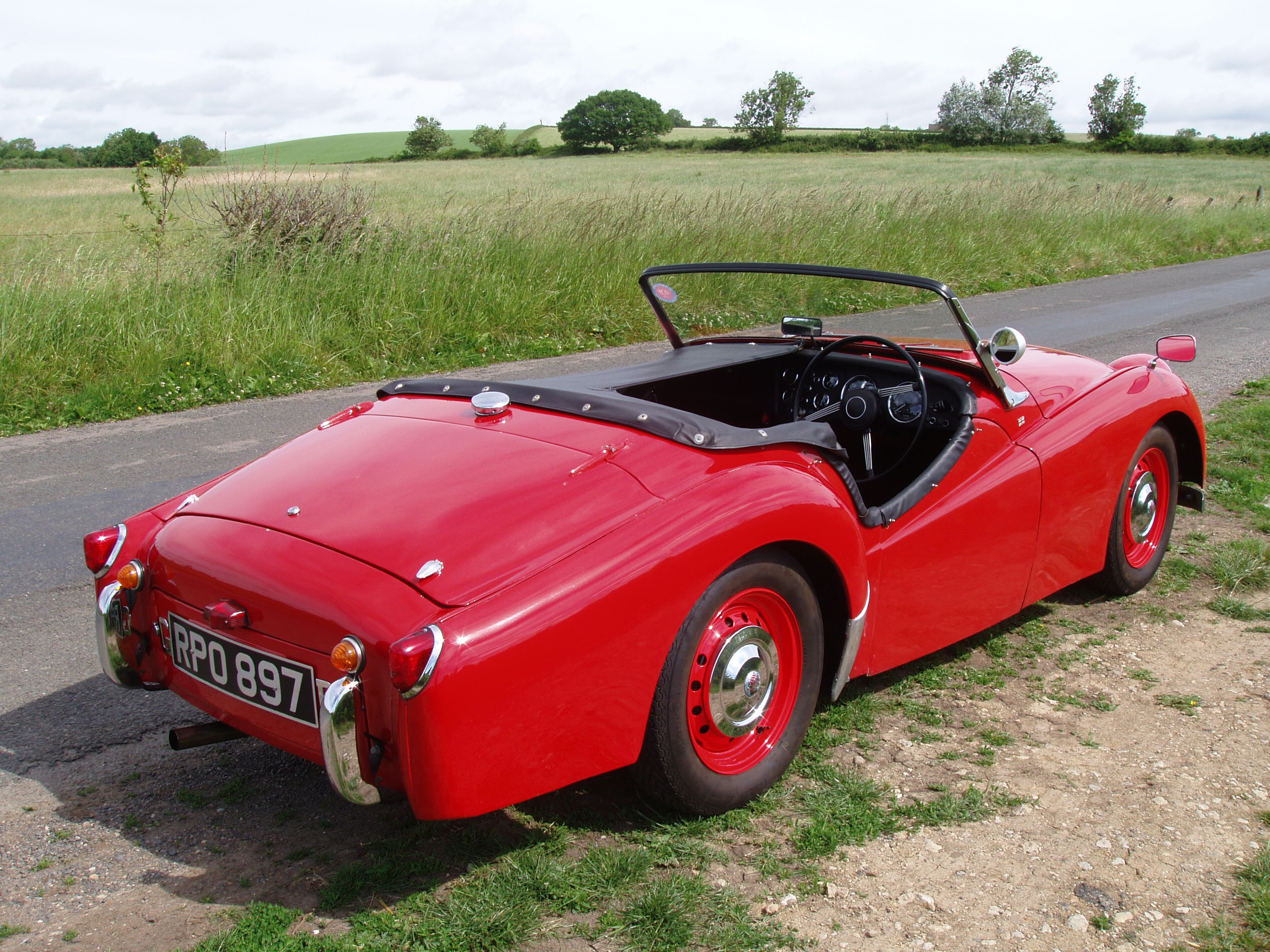 Triumph TR2 2-seat Sports - Image 6