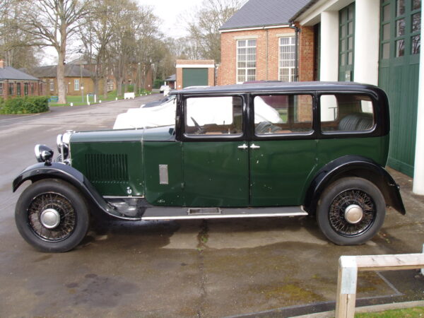 Sunbeam 16 six-light Saloon - Image 7