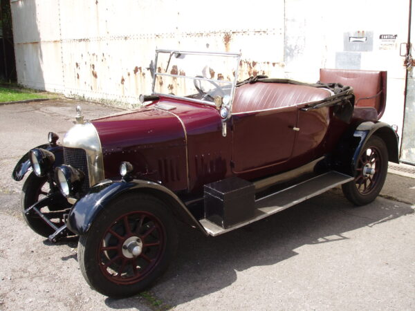 Morris Oxford 2-seat & dickey "Bullnose"