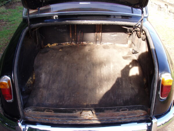 Rover P4 60 saloon - Image 18