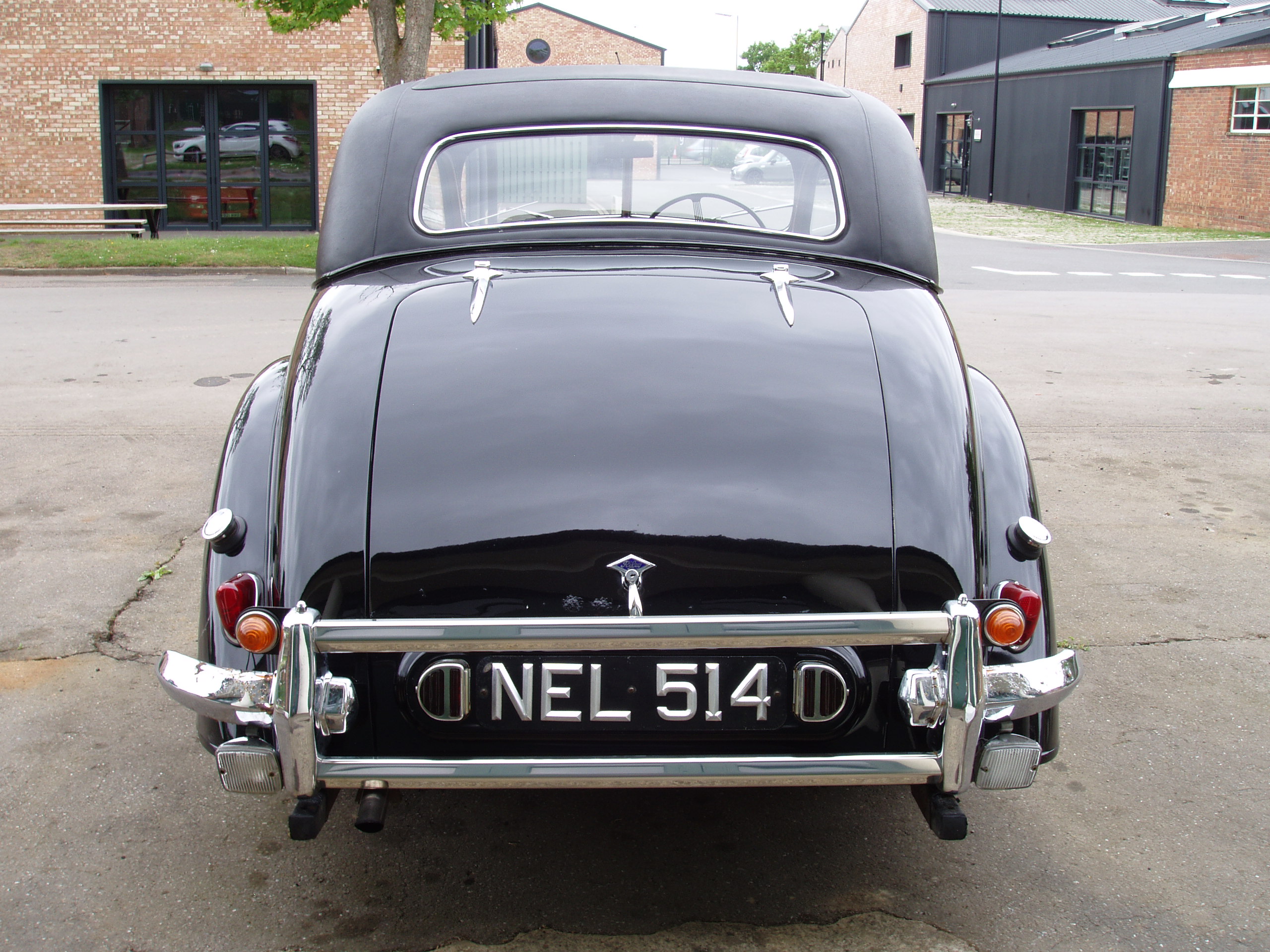 Riley RMF Saloon 2.5 litres 1953 - Image 6