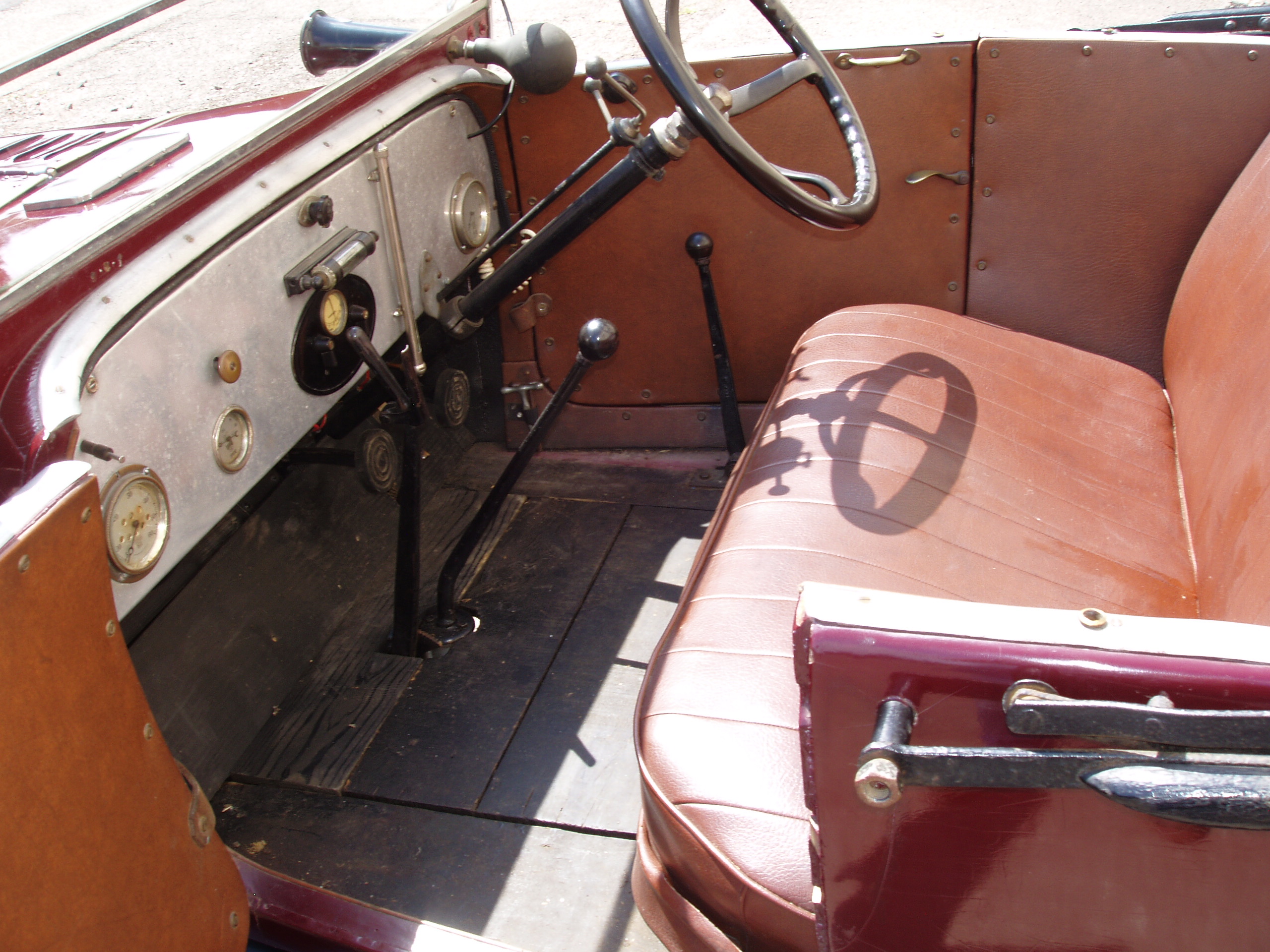 Morris Oxford 2-seat & dickey "Bullnose" - Image 12