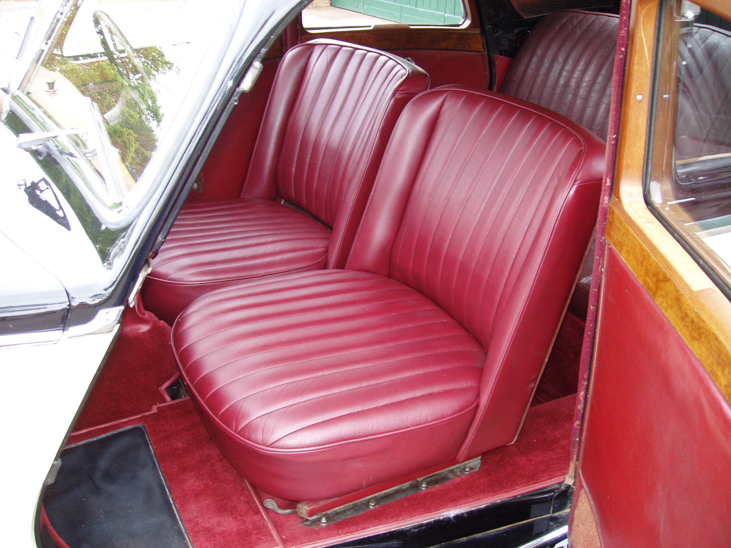 Riley RMF Saloon 2.5 litres 1953 - Image 9