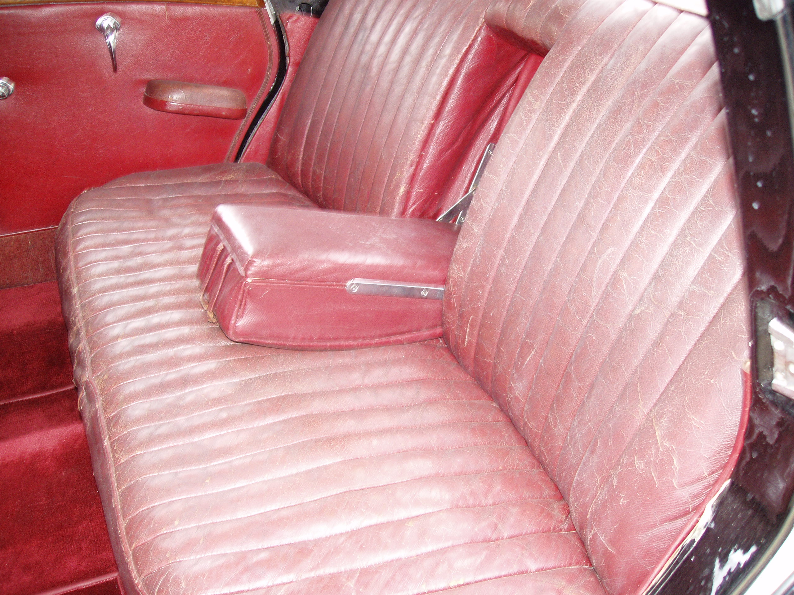 Riley RMF Saloon 2.5 litres 1953 - Image 12