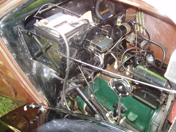 Morris 8 Light Van - Image 18
