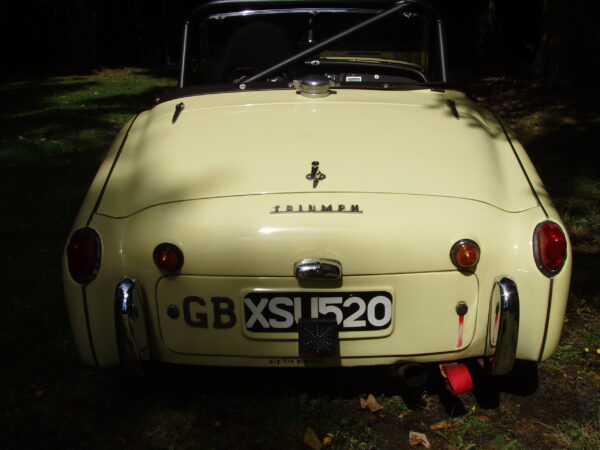 Triumph TR3A - Image 8