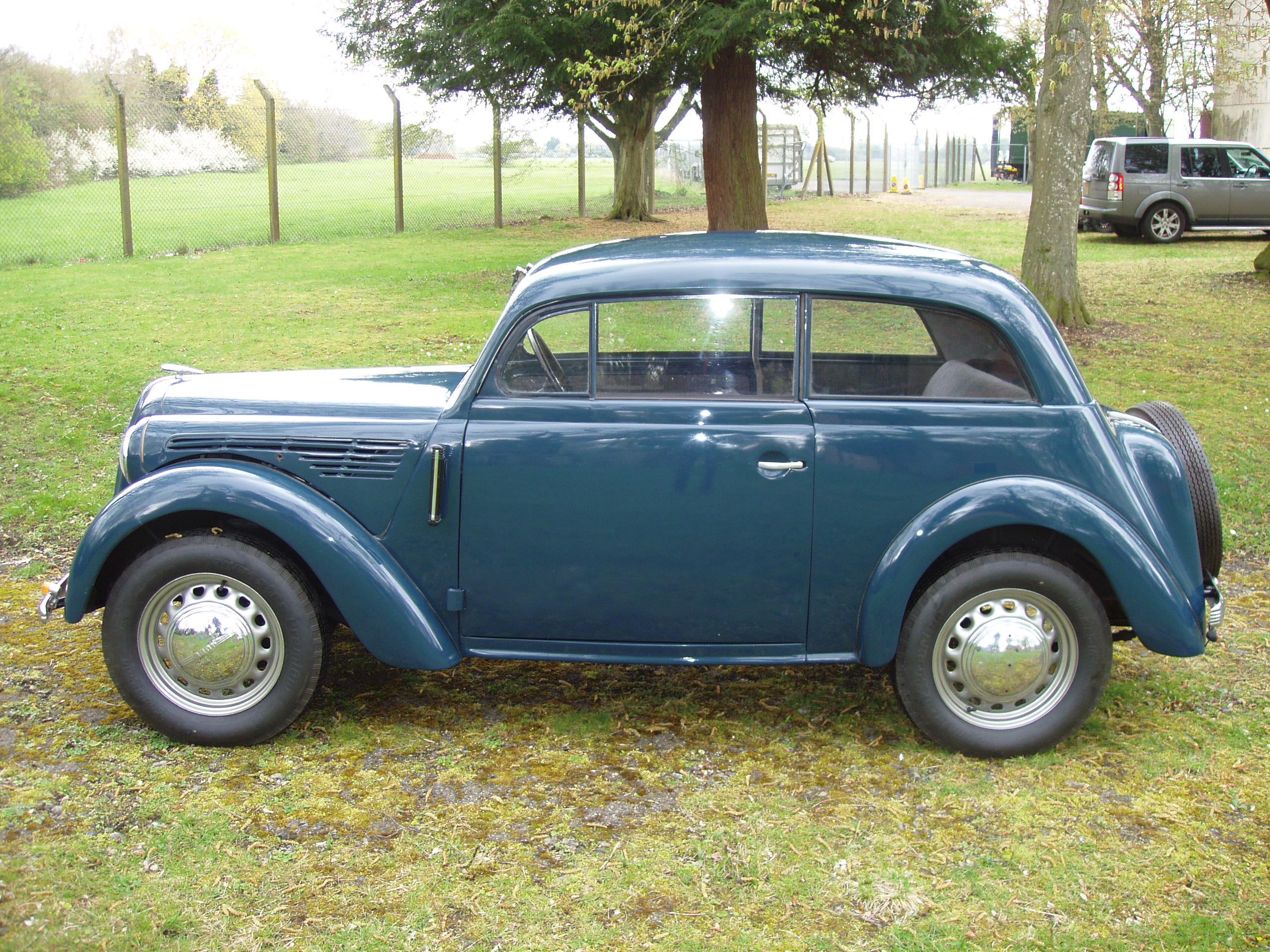 Opel Kadet 2-door Coupe - Image 4