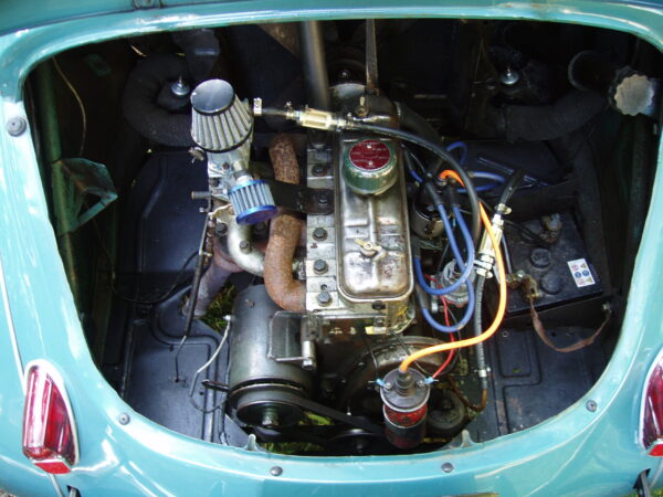 Renault 4CV 4-door Saloon - Image 11