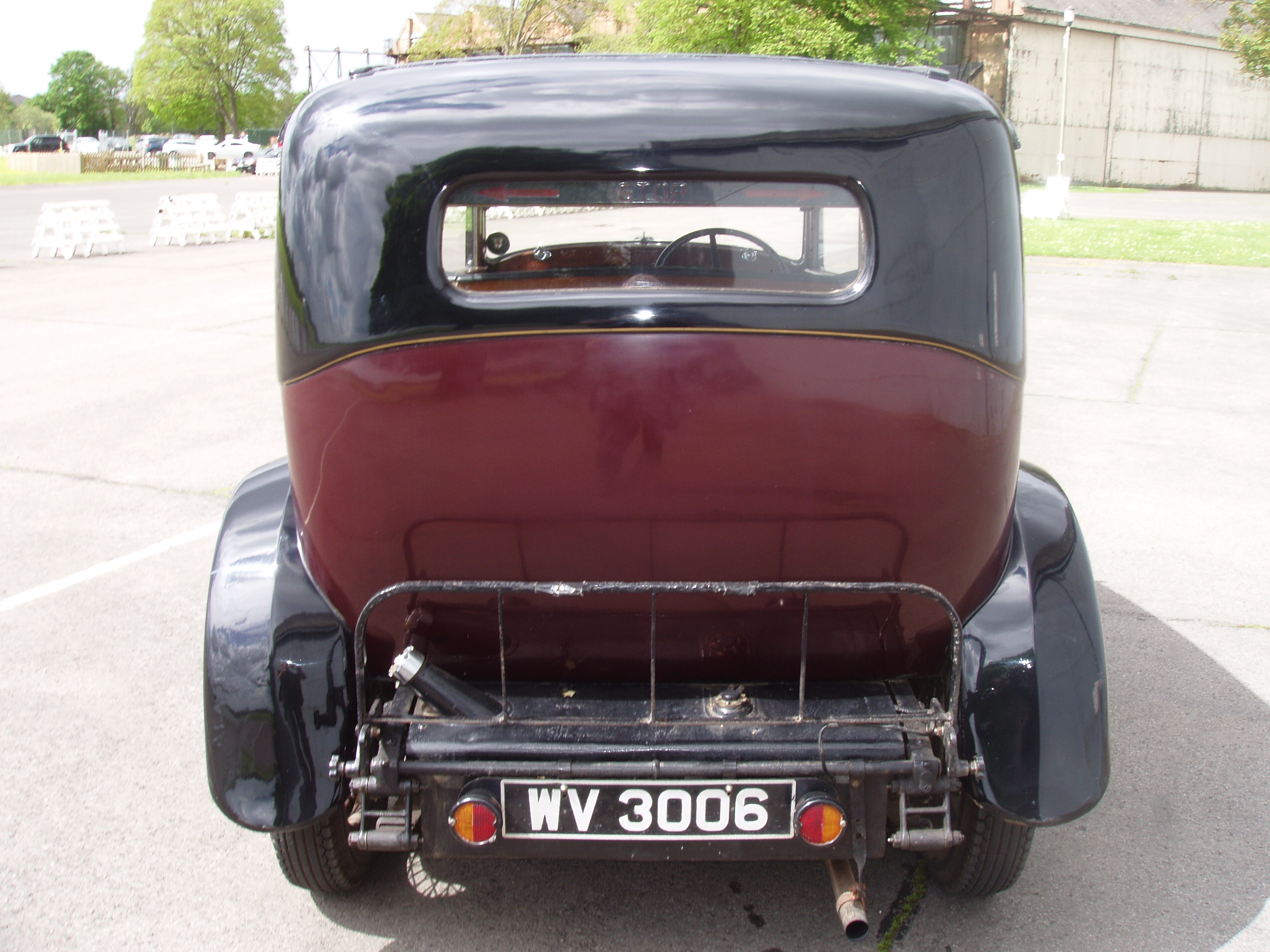 Sunbeam 18 hp Six-light Saloon - Image 5
