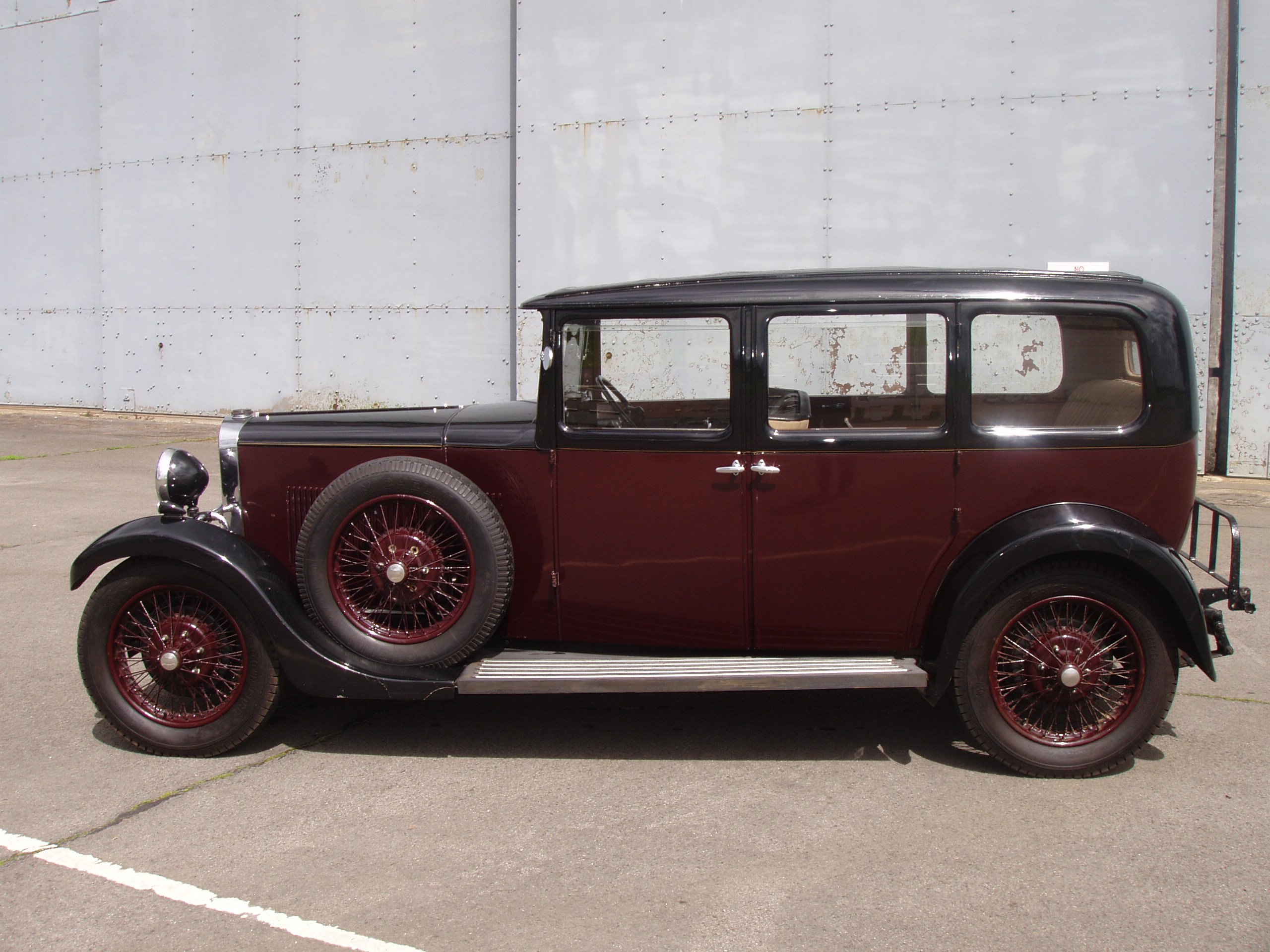 Sunbeam 18 hp Six-light Saloon - Image 7
