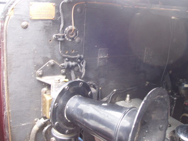 Sunbeam 18 hp Six-light Saloon - Image 16