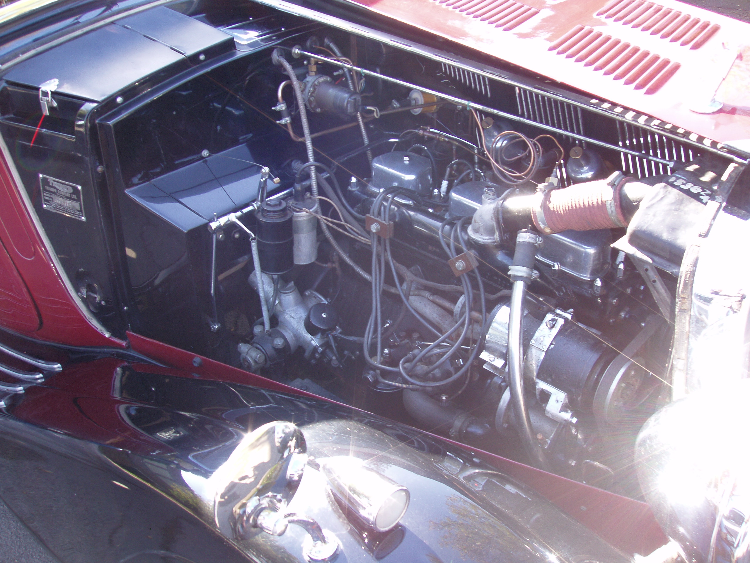 Triumph Gloria Vitesse - Image 15