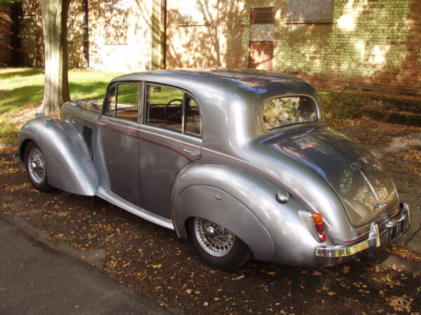 Alvis TC21/100 'Grey Lady' Saloon - Image 3