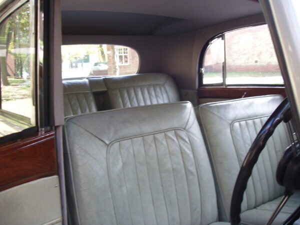 Alvis TC21/100 'Grey Lady' Saloon - Image 6