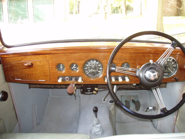 Alvis TC21/100 'Grey Lady' Saloon - Image 8