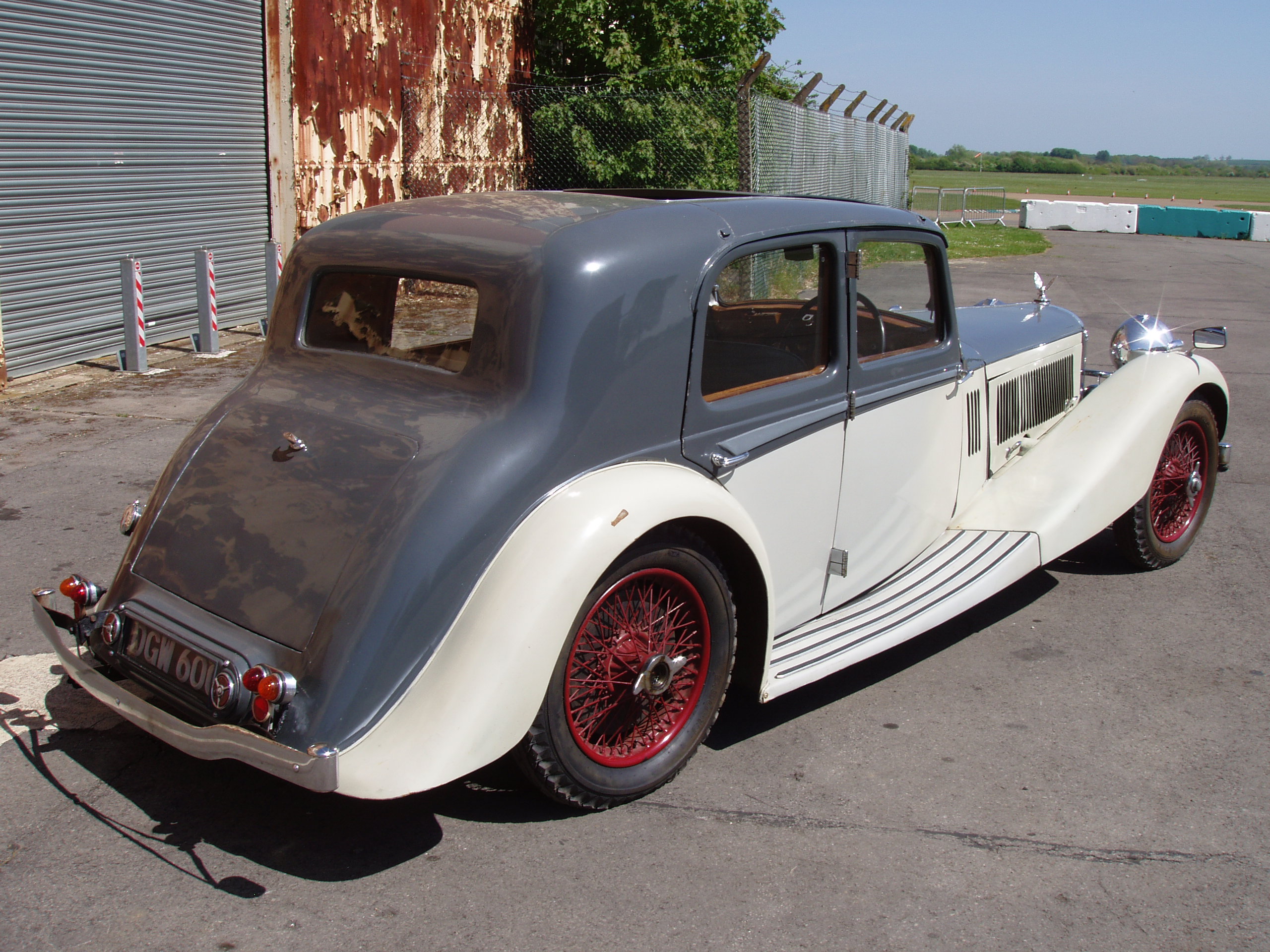 Alvis Speed 20 SD Charlesworth Saloon - Image 4