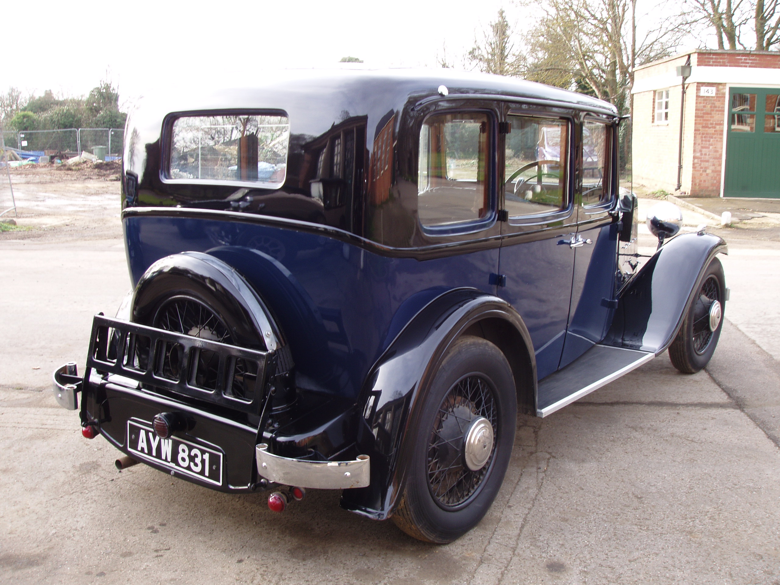Austin 18 Carlton saloon - Image 5