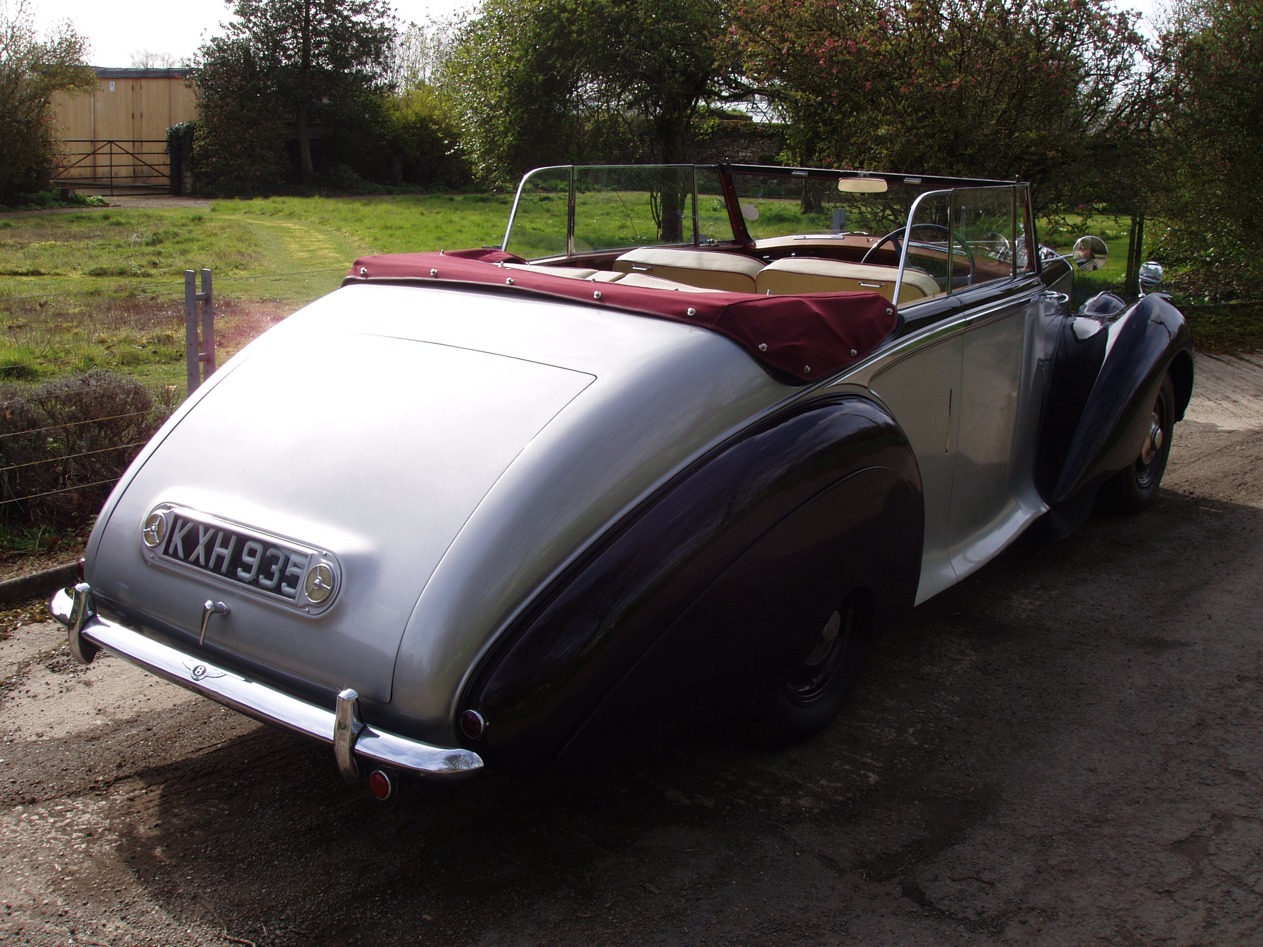 Bentley Mk VI Dhc by Park Ward - Image 6