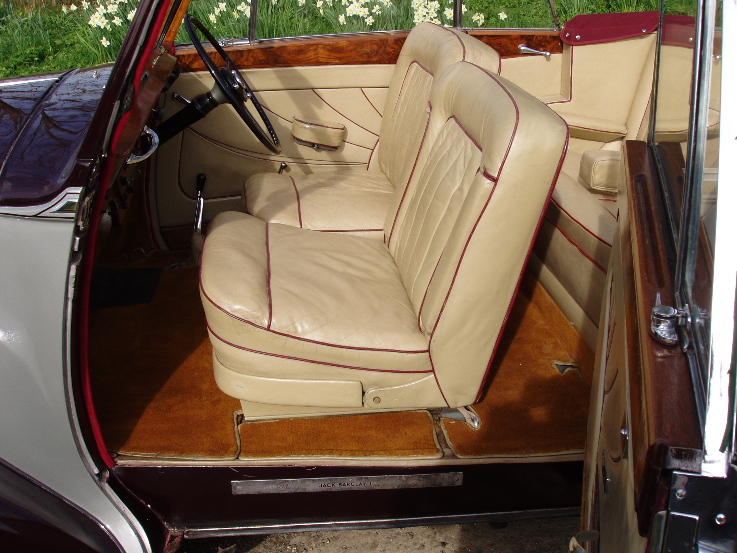 Bentley Mk VI Dhc by Park Ward - Image 12