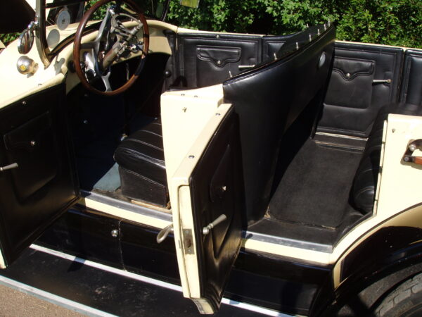 Cadillac model 59 V8 tourer - Image 12