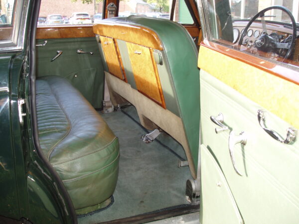 Daimler Majestic Major - Image 10