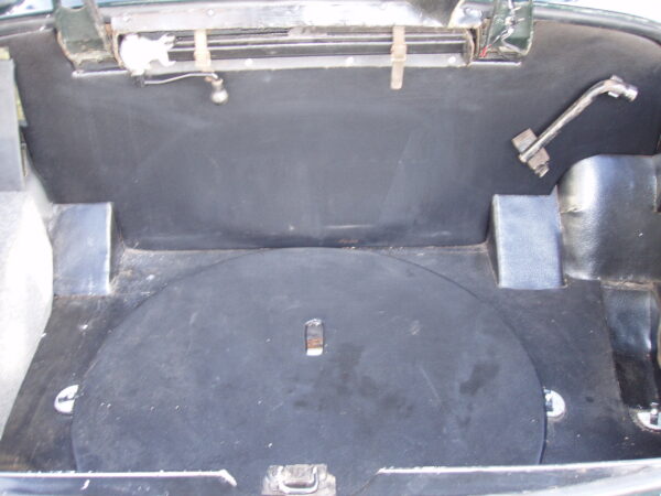 Daimler Majestic Major - Image 19