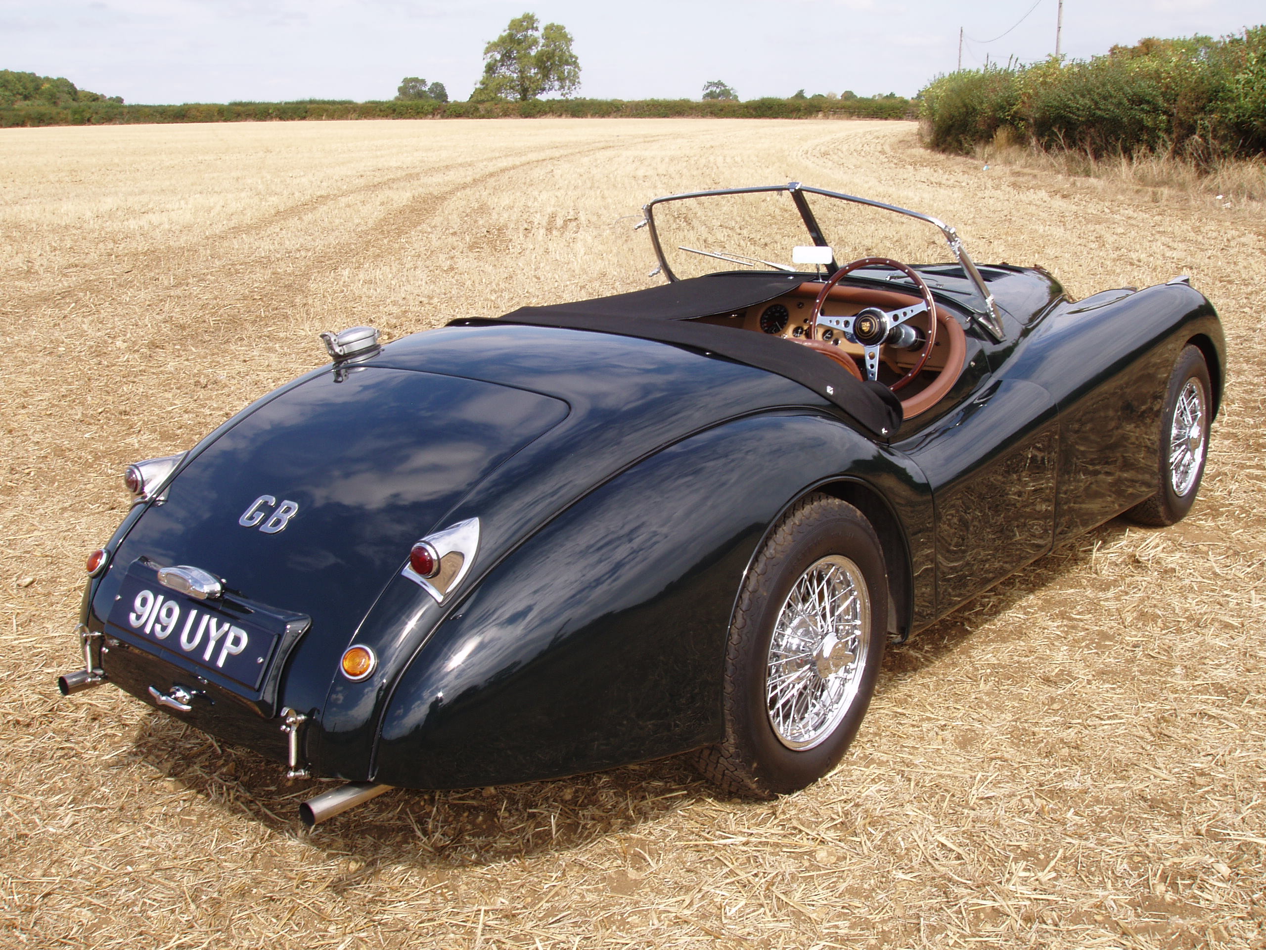 Jaguar XK120 Aluminium Bodied Roadster - Image 8