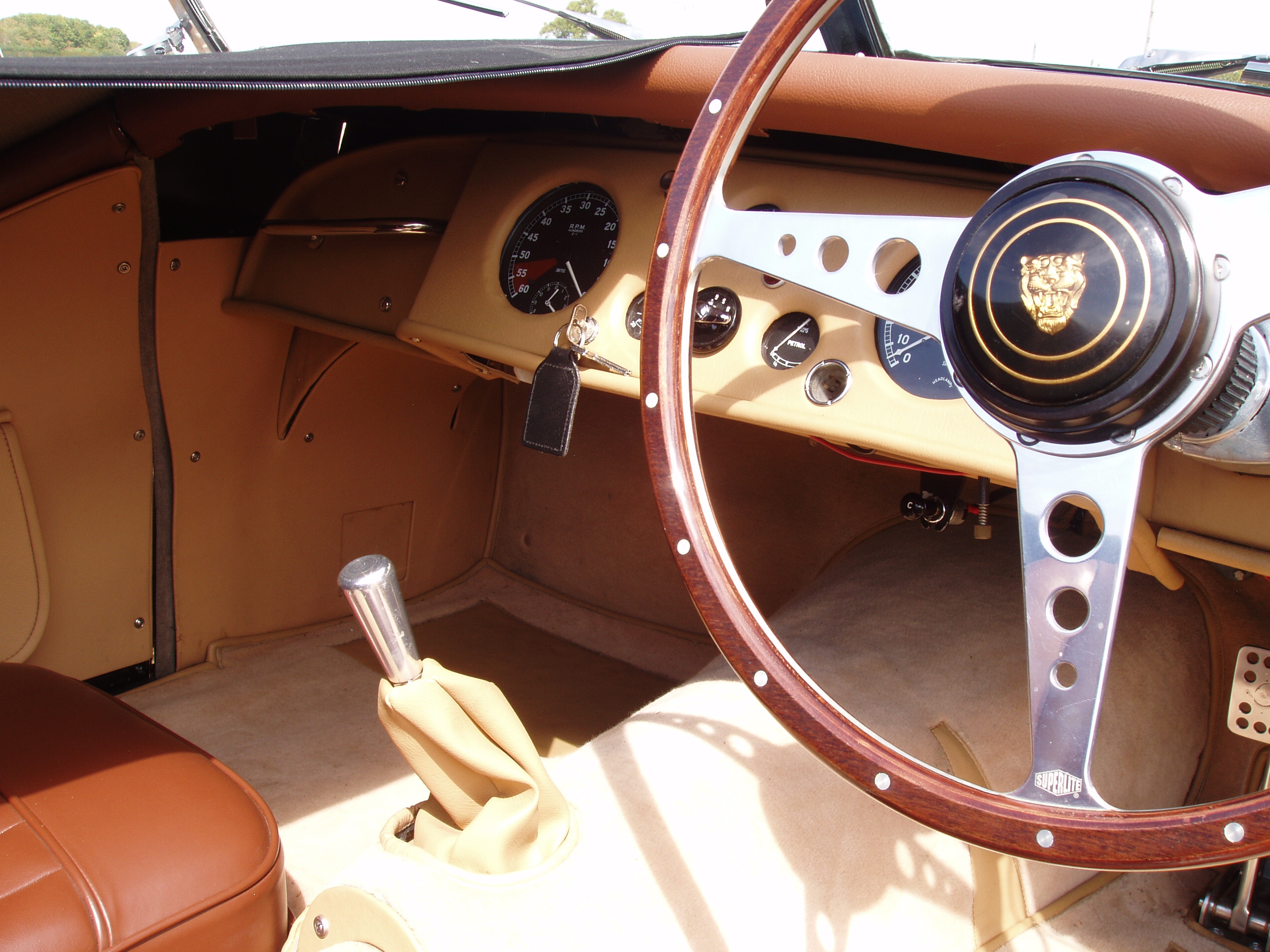 Jaguar XK120 Aluminium Bodied Roadster - Image 13