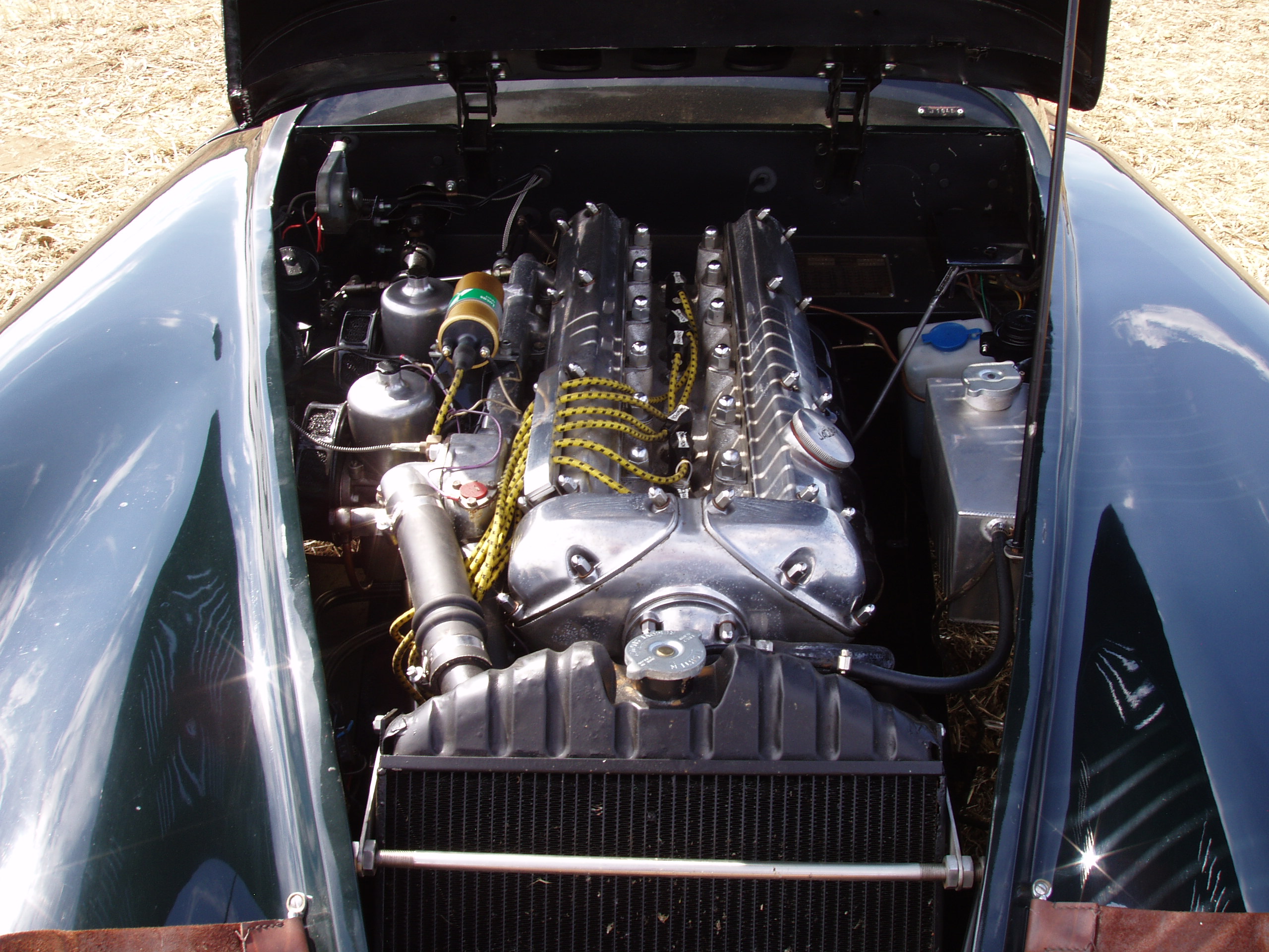 Jaguar XK120 Aluminium Bodied Roadster - Image 16