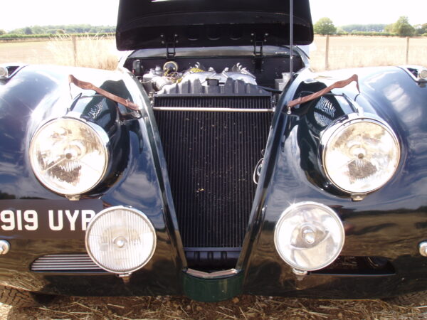 Jaguar XK120 Aluminium Bodied Roadster - Image 17