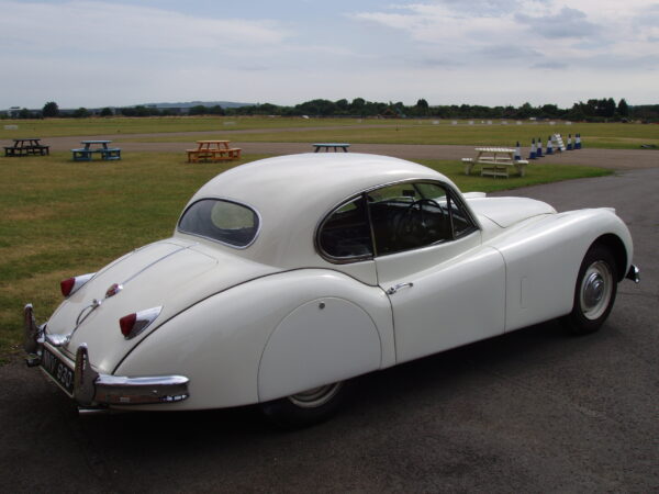 Jaguar XK140 Fixed Head Coupe - Image 6