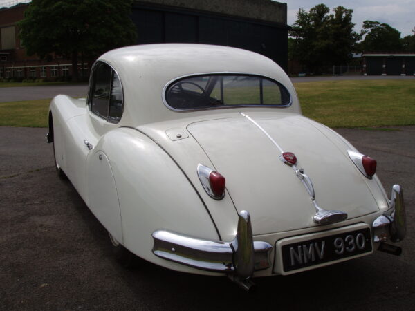 Jaguar XK140 Fixed Head Coupe - Image 8