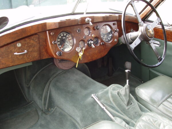 Jaguar XK140 Fixed Head Coupe - Image 9