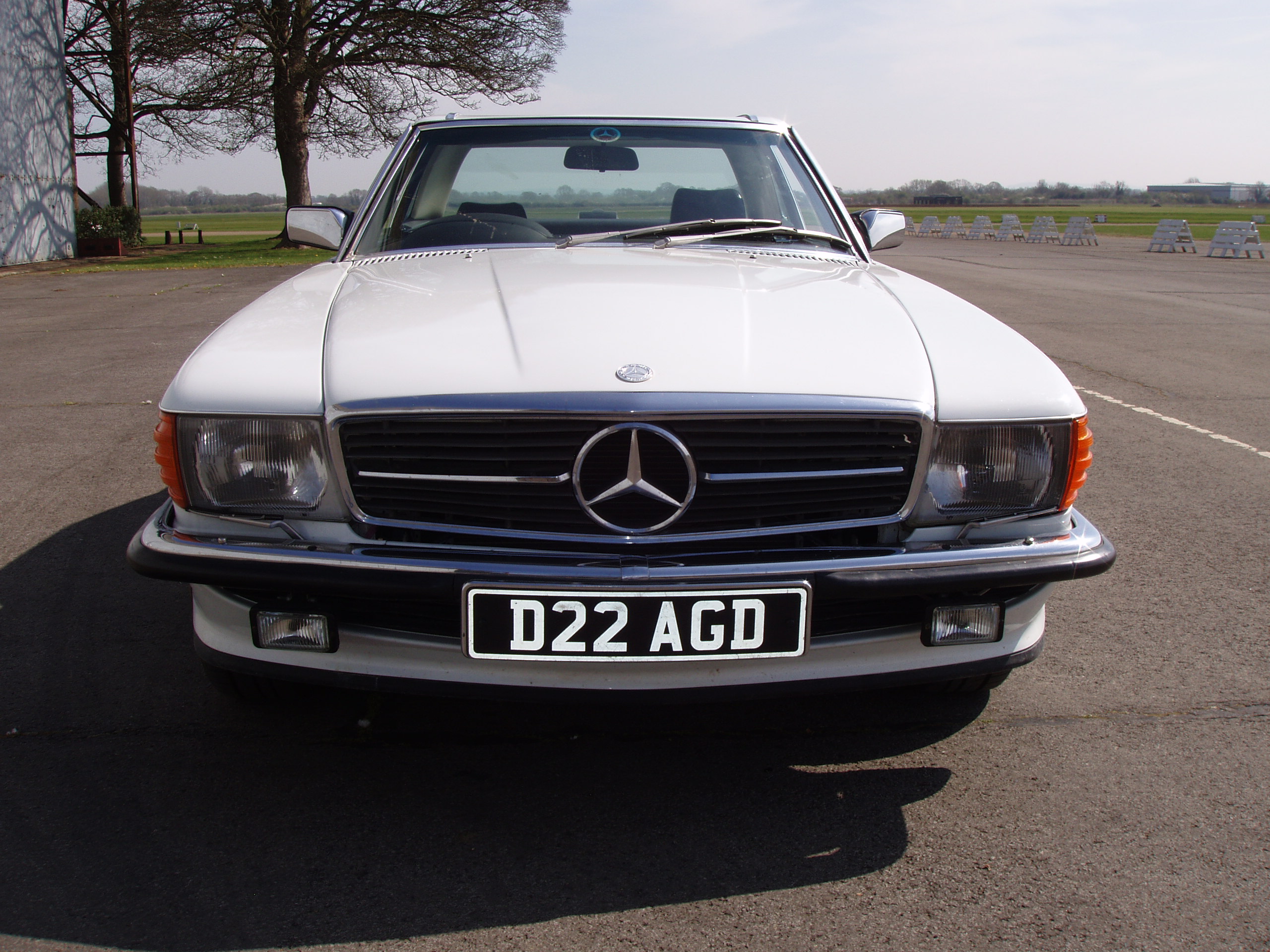 Mercedes Benz 420SL - Image 4