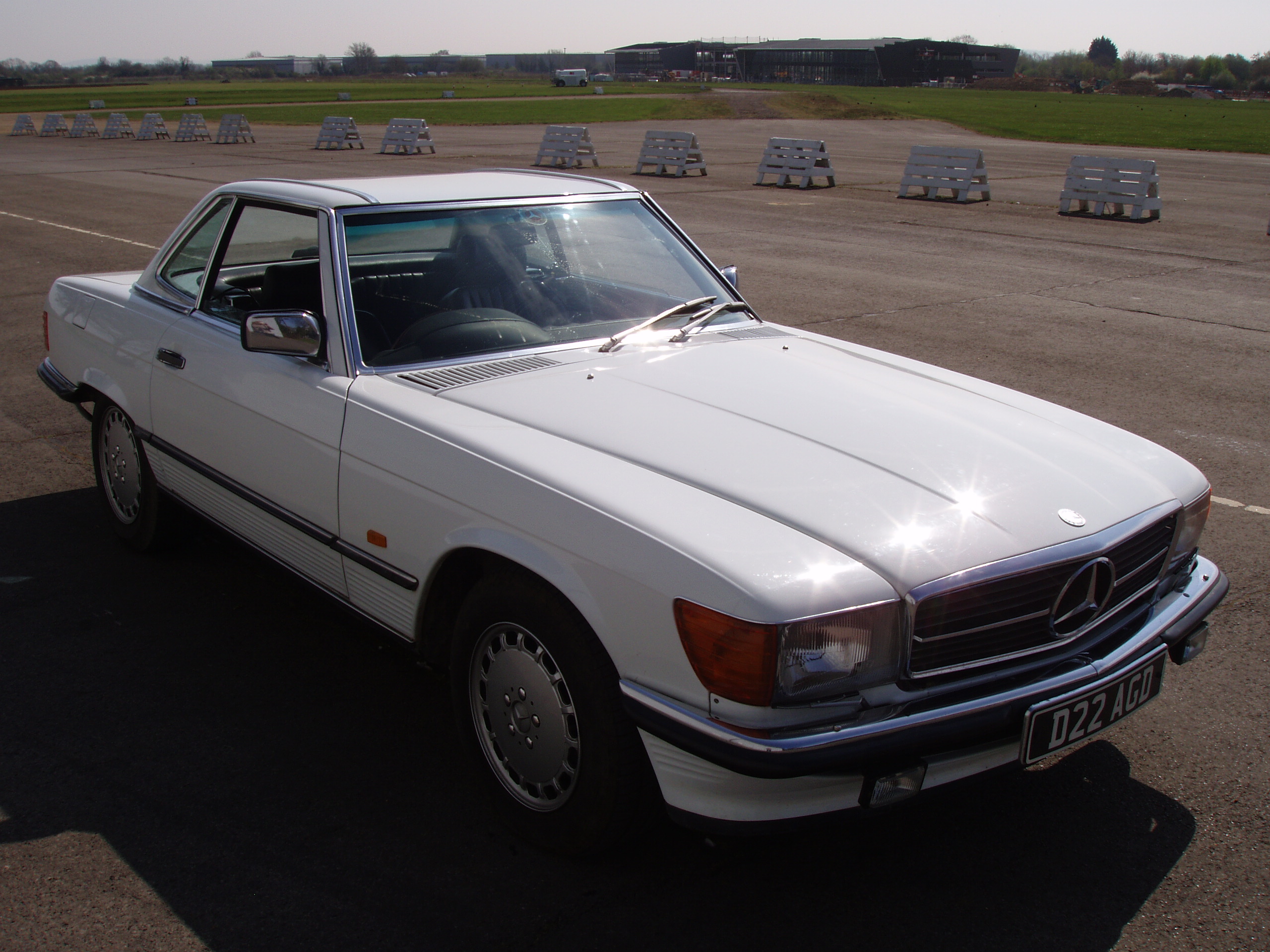 Mercedes Benz 420SL - Image 5