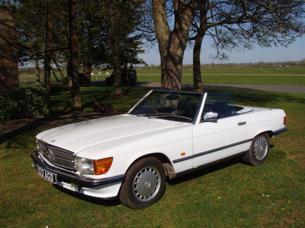 Mercedes Benz 420SL - Image 16