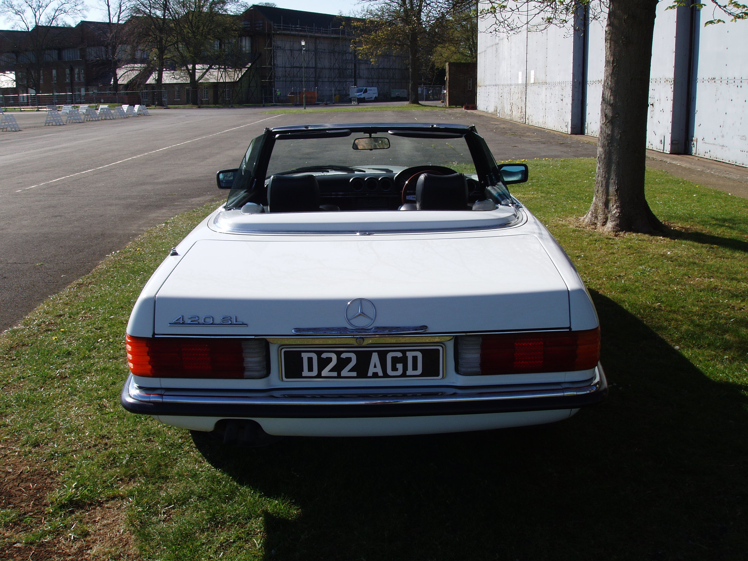 Mercedes Benz 420SL - Image 20