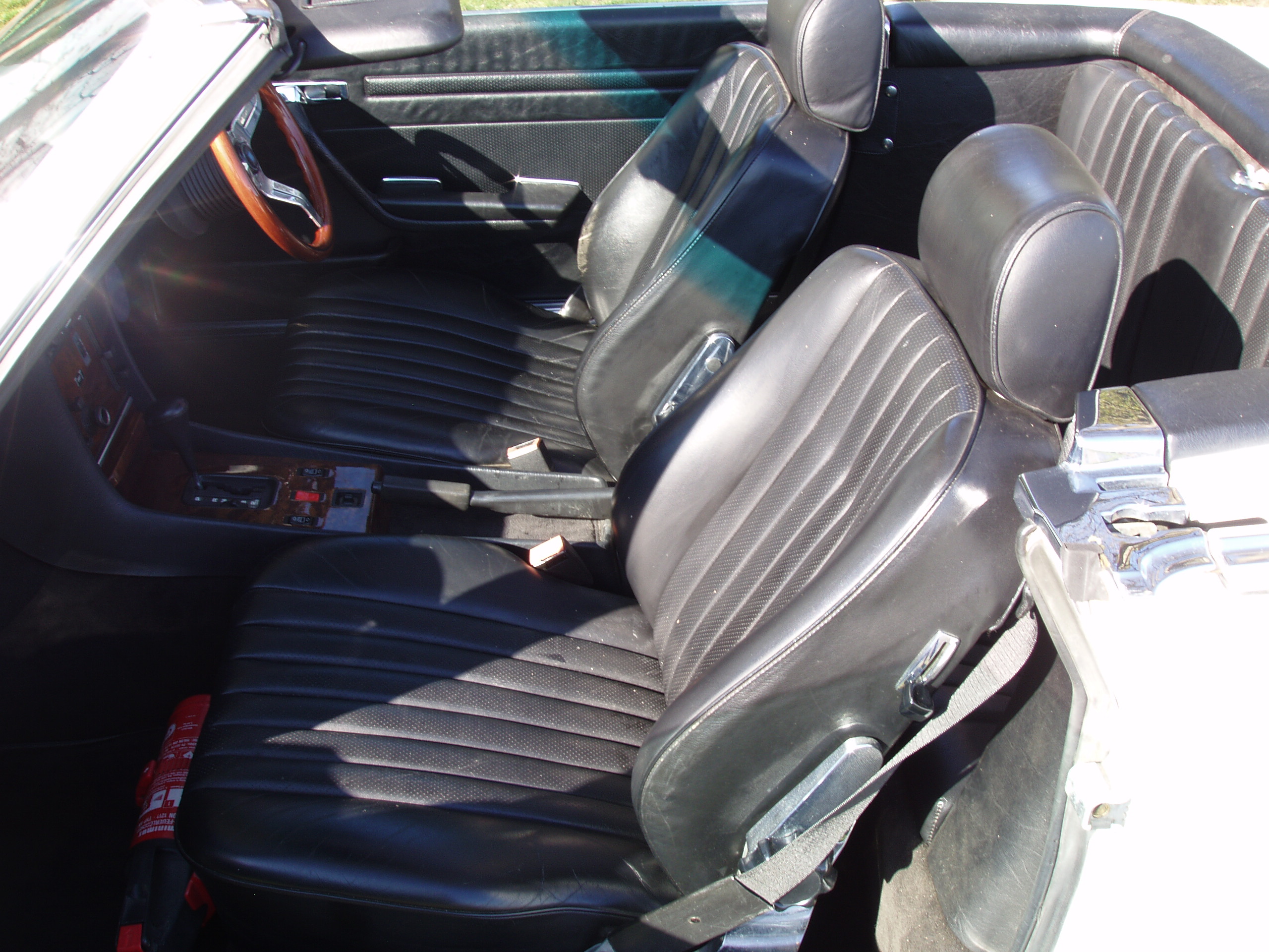 Mercedes Benz 420SL - Image 23