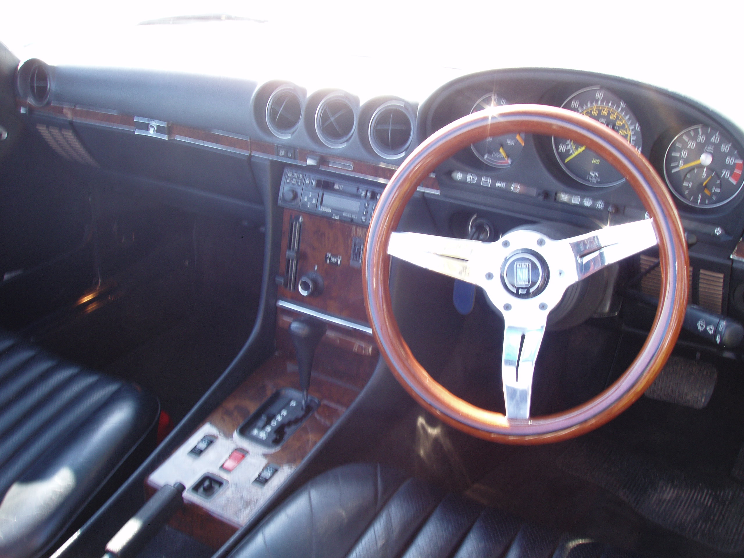 Mercedes Benz 420SL - Image 28