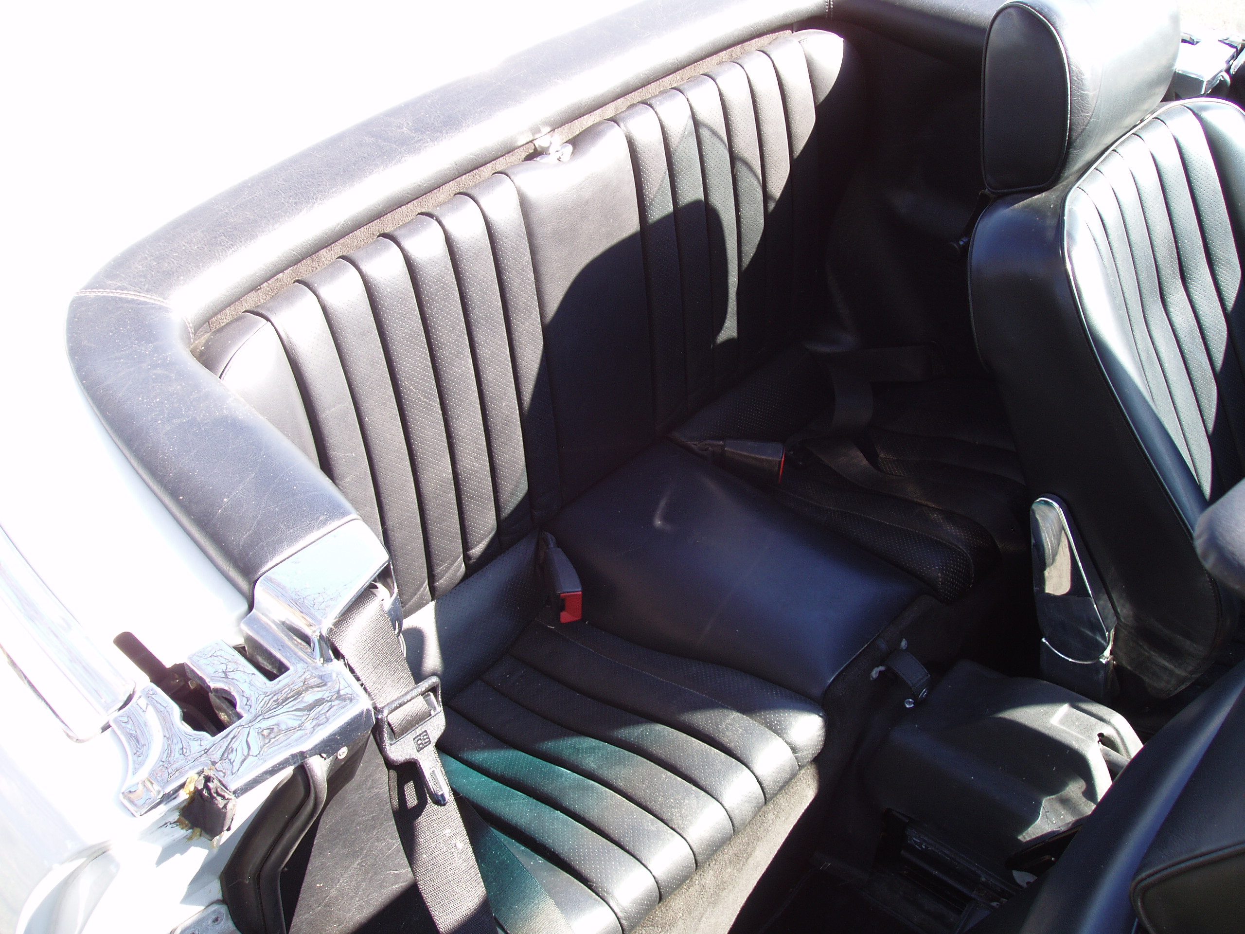 Mercedes Benz 420SL - Image 30