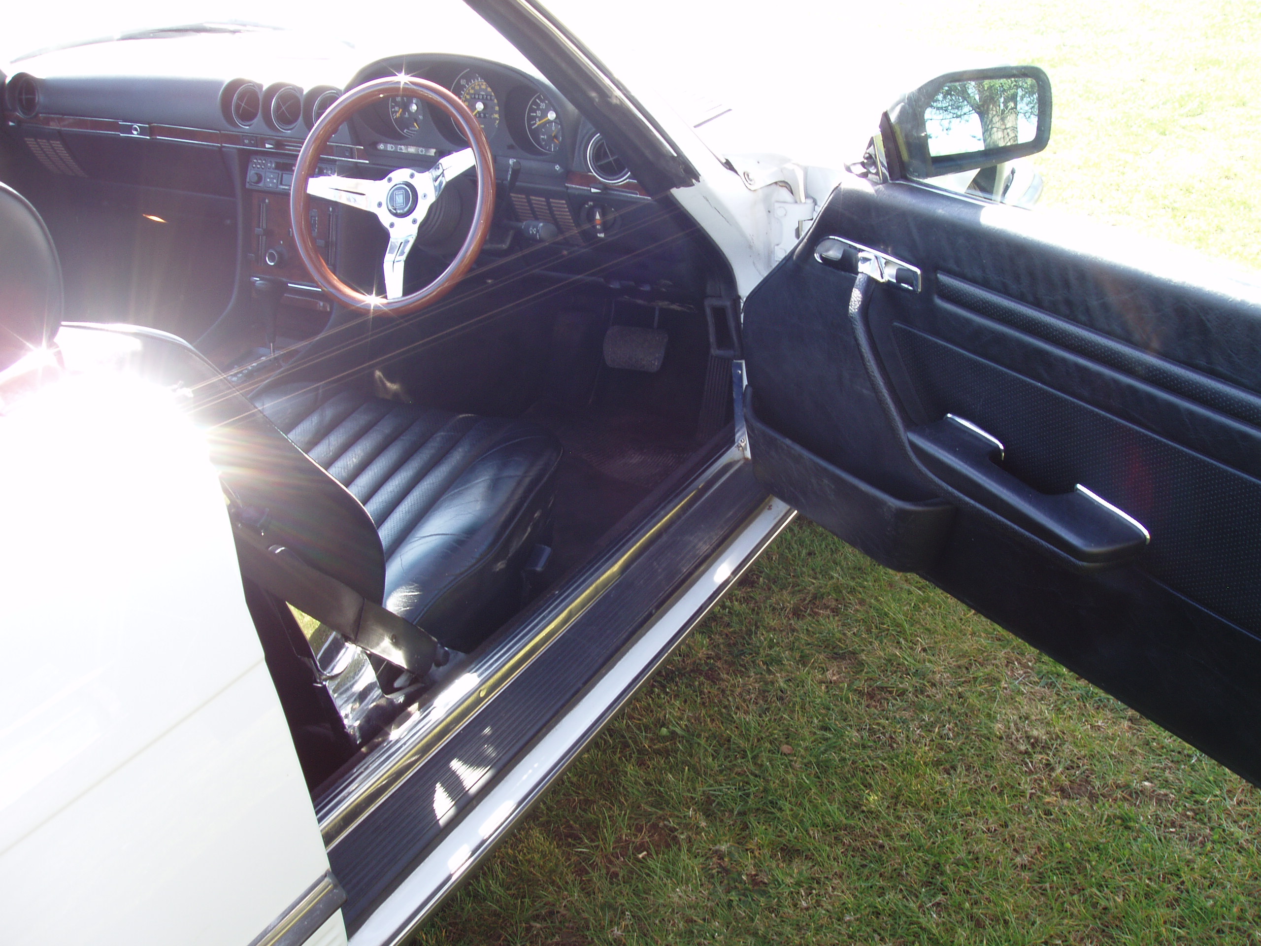 Mercedes Benz 420SL - Image 32