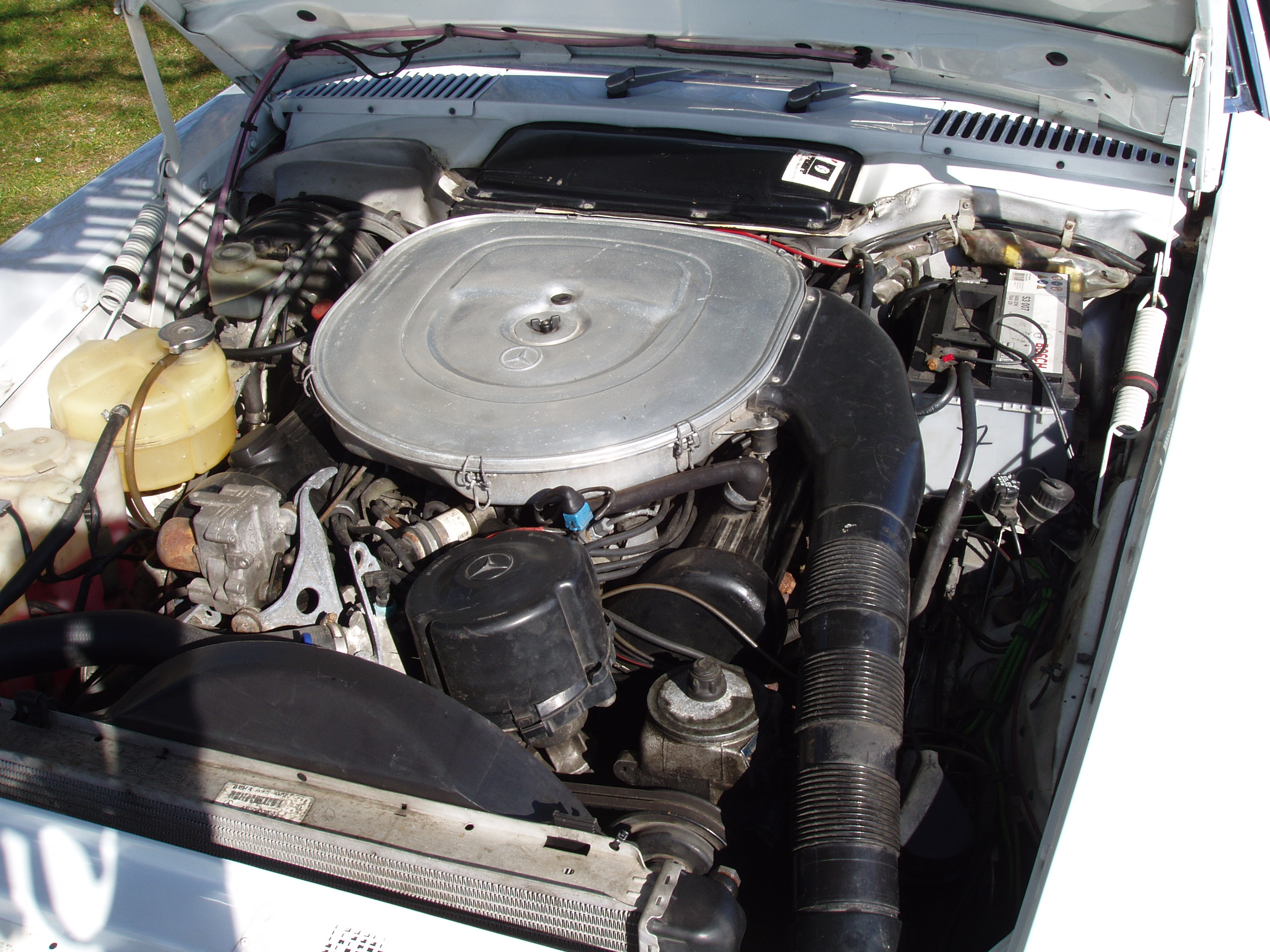 Mercedes Benz 420SL - Image 37