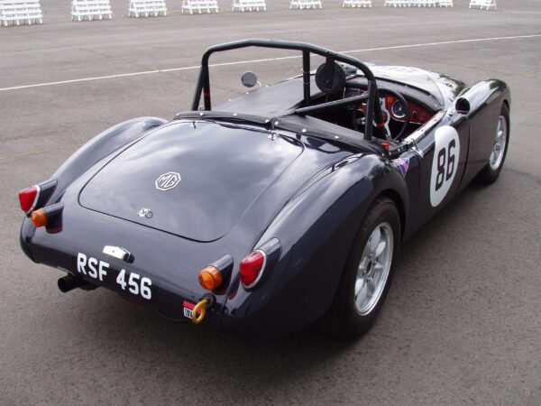 M.G. A racer - Image 6