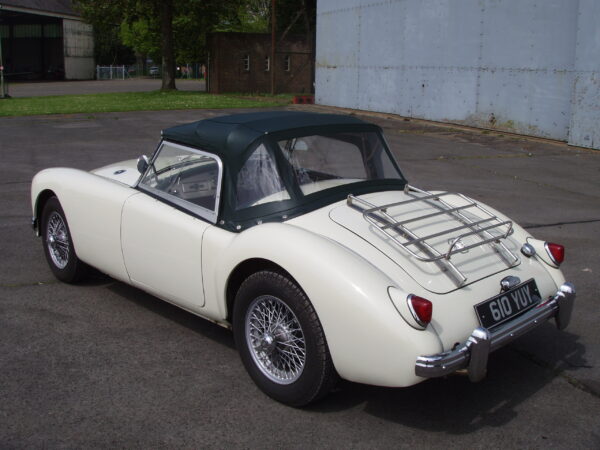 MG A Roadster - Image 4