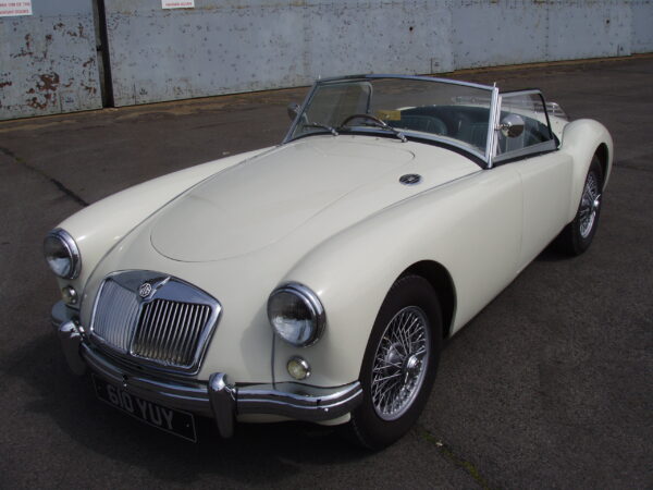 MG A Roadster - Image 10